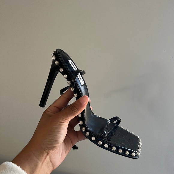 Steve Madden heels - Picture 1 of 3